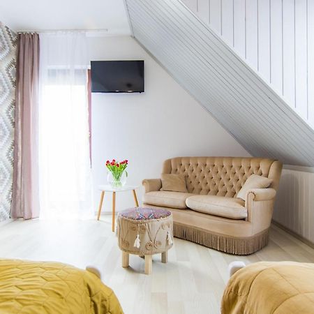 Апартаменты Gosciniec Pod Lipa Миколайки Экстерьер фото