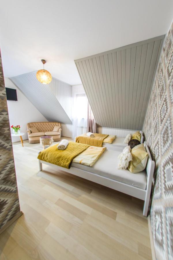 Апартаменты Gosciniec Pod Lipa Миколайки Экстерьер фото