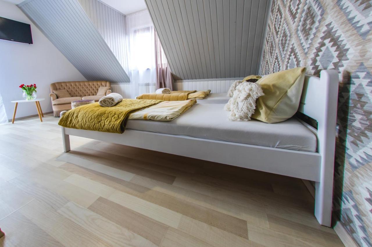 Апартаменты Gosciniec Pod Lipa Миколайки Экстерьер фото