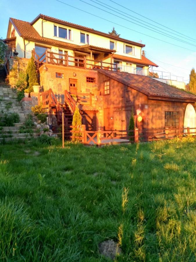 Апартаменты Gosciniec Pod Lipa Миколайки Экстерьер фото