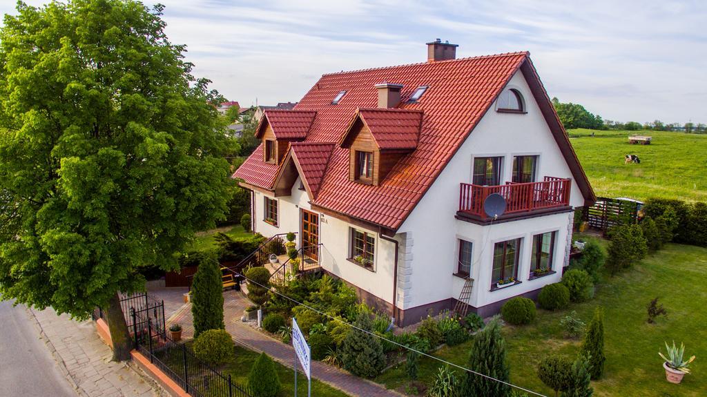 Апартаменты Gosciniec Pod Lipa Миколайки Экстерьер фото